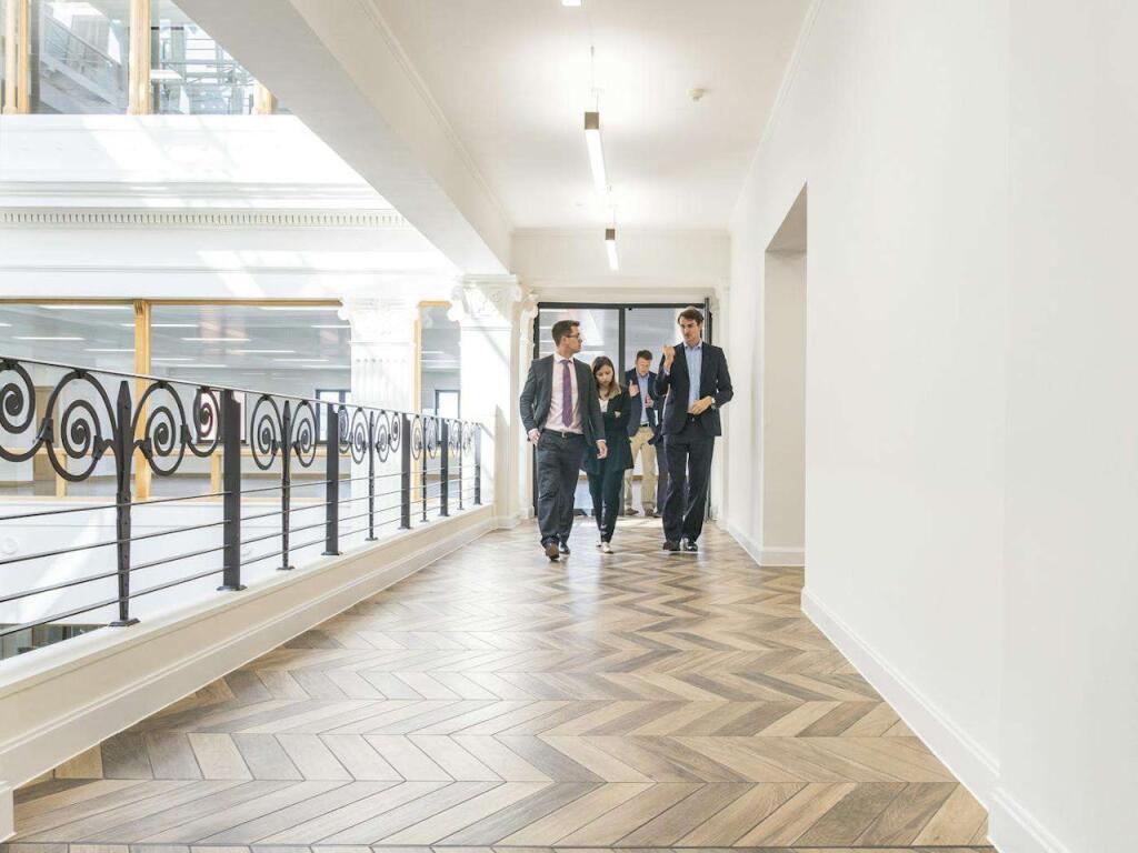 284171 277486 2 IMG 03 0000