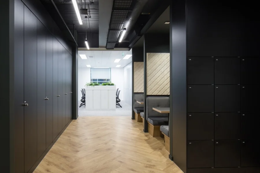 Storage in office design: Smart solutions for modern workplaces