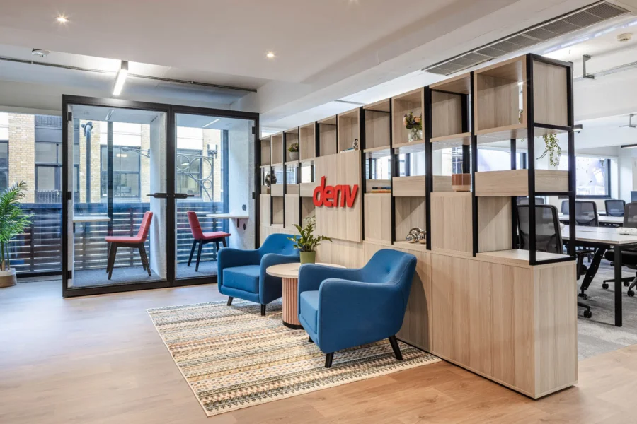 Modern office design ideas for small space: Expert Advice