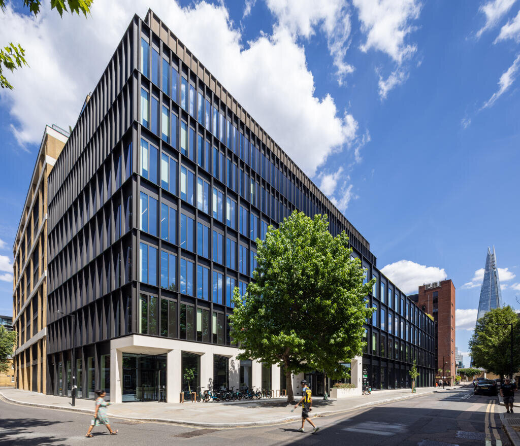 204890 1489 L IMG 00 0001